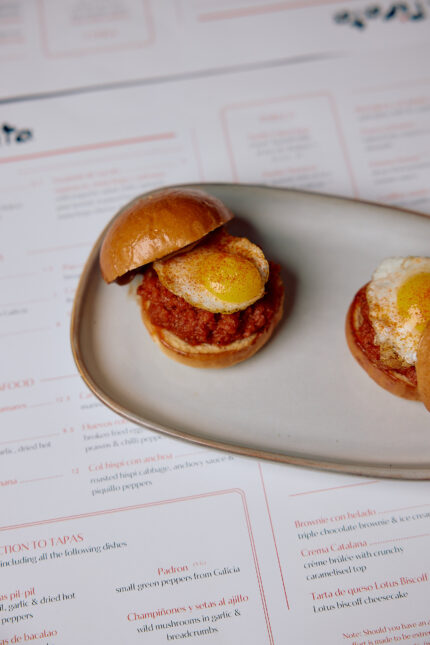 El Pirata sliders mini burgers unique tapas